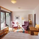 Post Am See, Traunsee ホテル トラウンキルヒェン