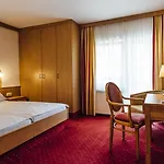 Post Am See, Traunsee トラウンキルヒェン
