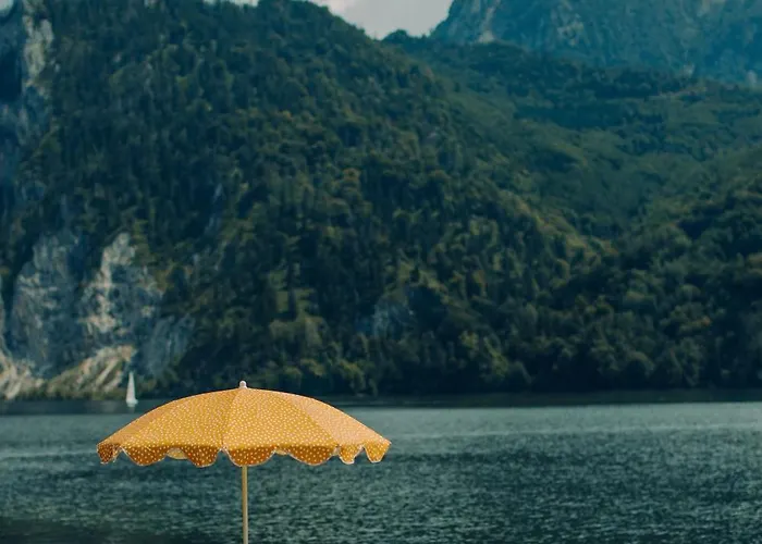 Отель Post Am See, Traunsee Траункирхен