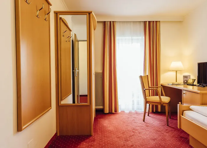 Отель Post Am See, Traunsee 4*