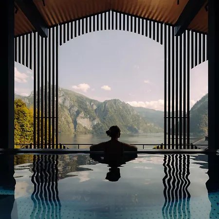 ホテル Post Am See, Traunsee 4*