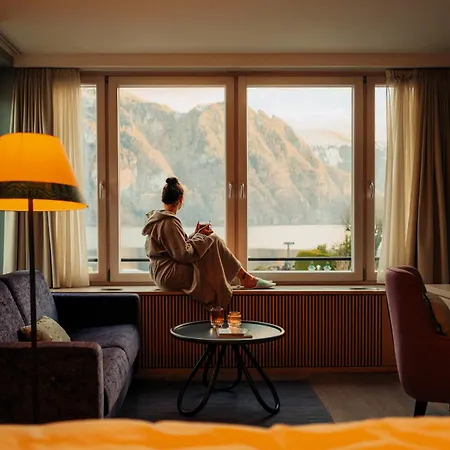 Post Am See, Traunsee 酒店 特劳恩基兴